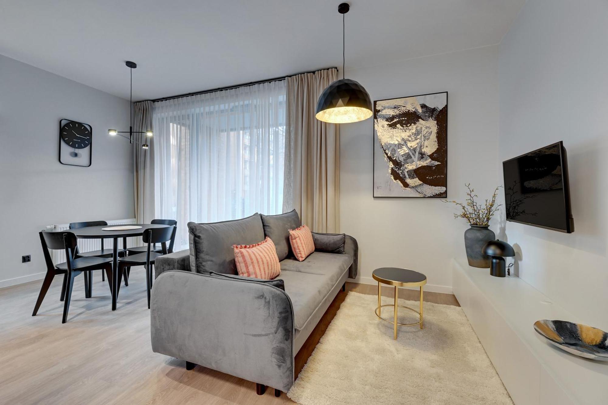 Scala 60D City Center Apartments With Parking By Lion Apartments Гданск Екстериор снимка