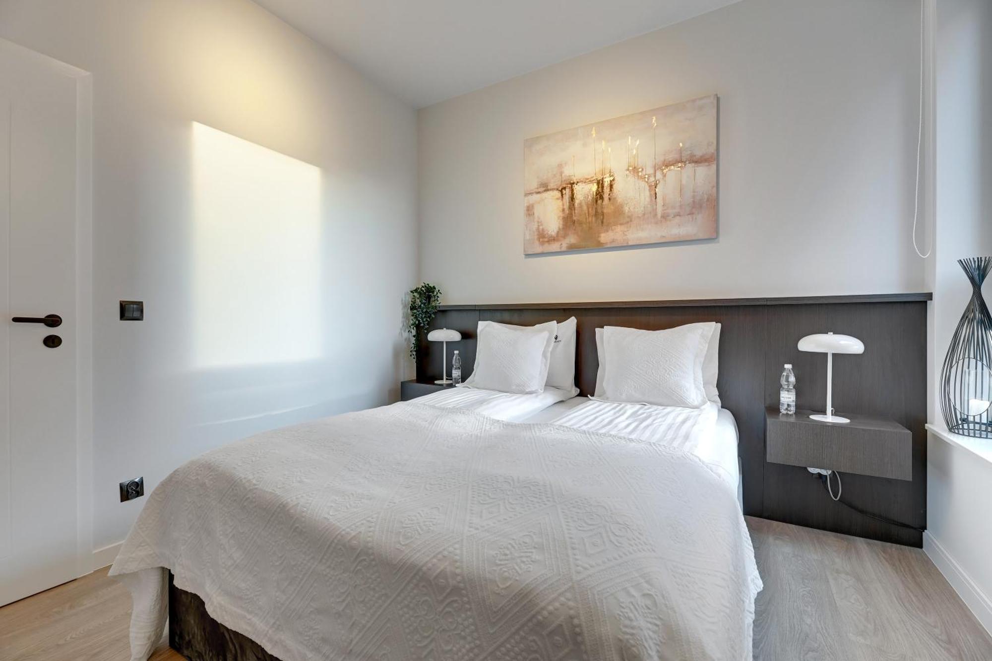 Scala 60D City Center Apartments With Parking By Lion Apartments Гданск Екстериор снимка